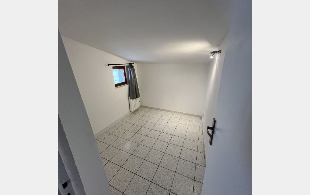 Annonces MANDUEL : Appartement | NIMES (30900) | 45 m2 | 558 € 