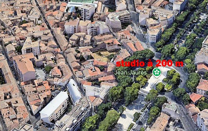 Studio   NIMES  20 m2 54 900 € 